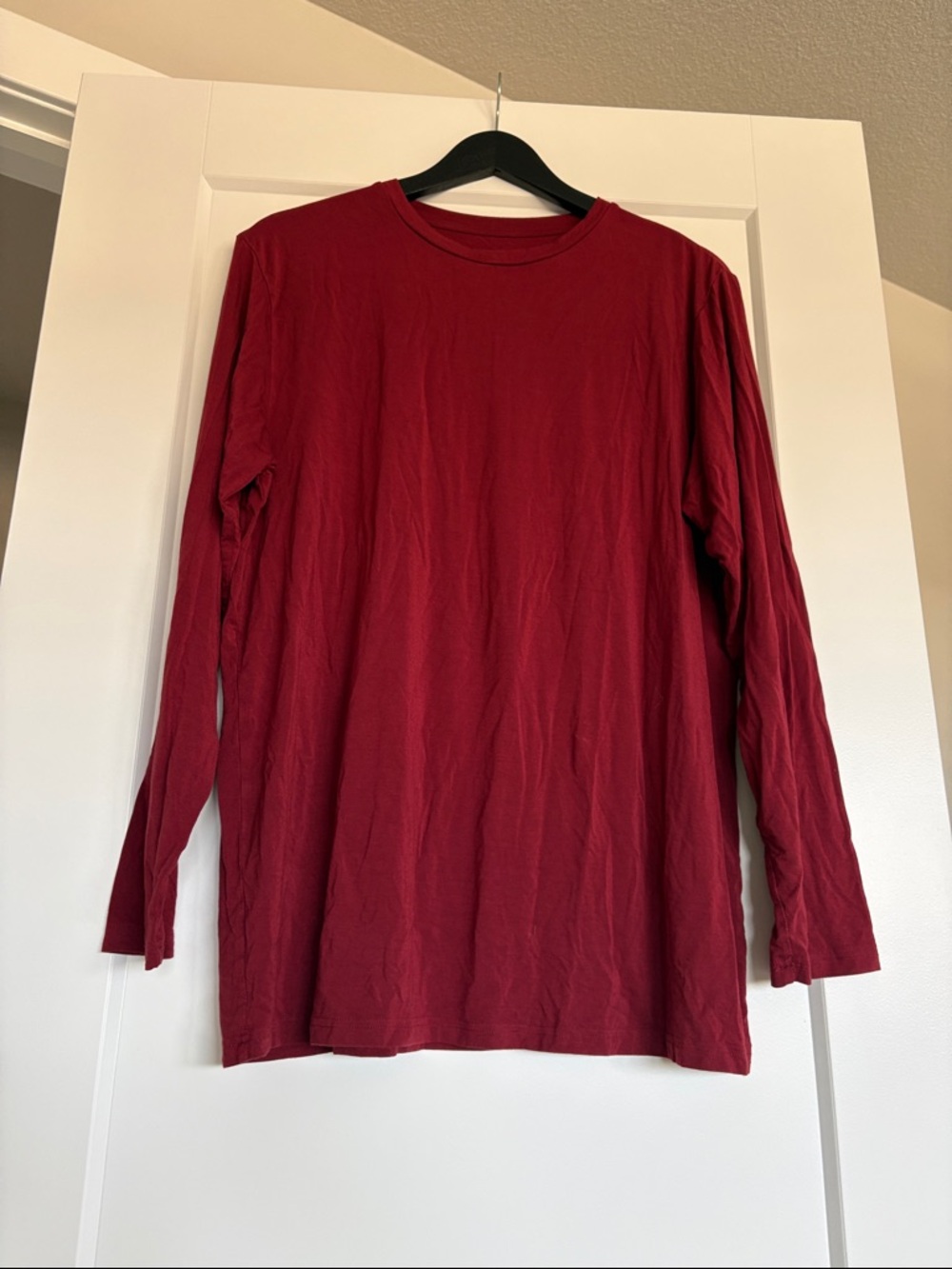 Men's Long Sleeve Crew Neck Tee in Deep Red